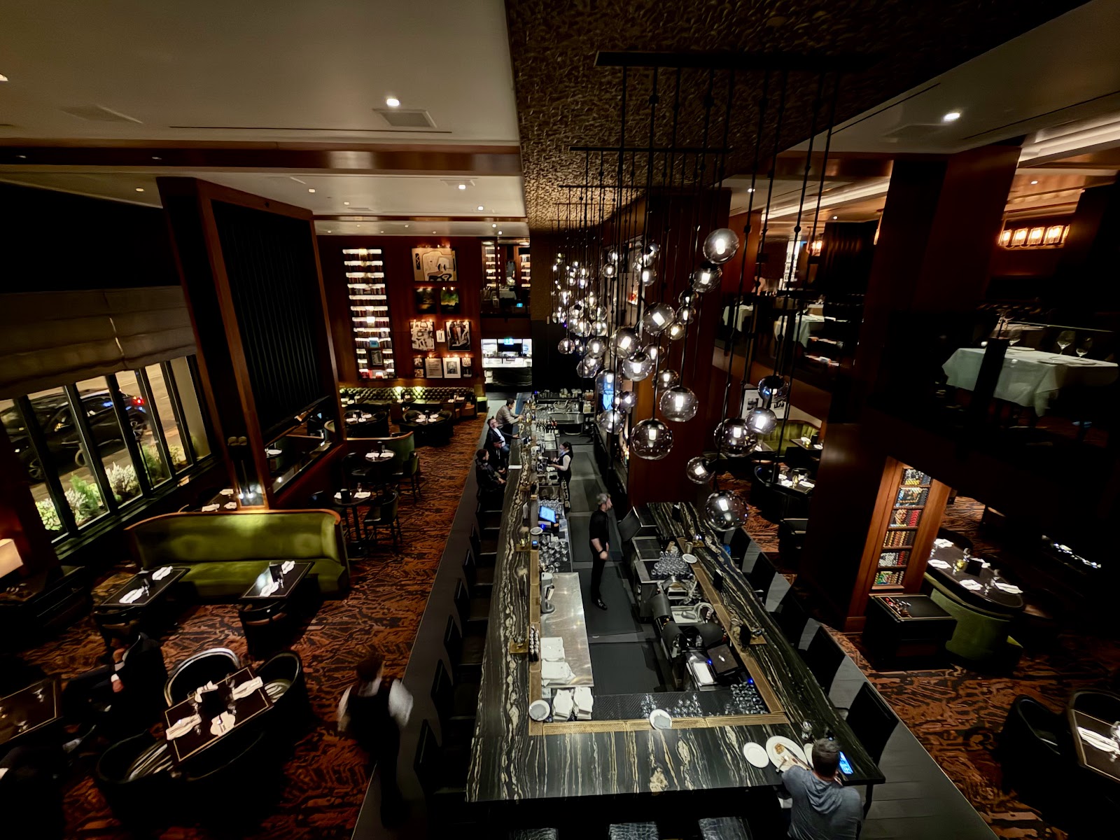 Hy's Steakhouse & Cocktail Bar