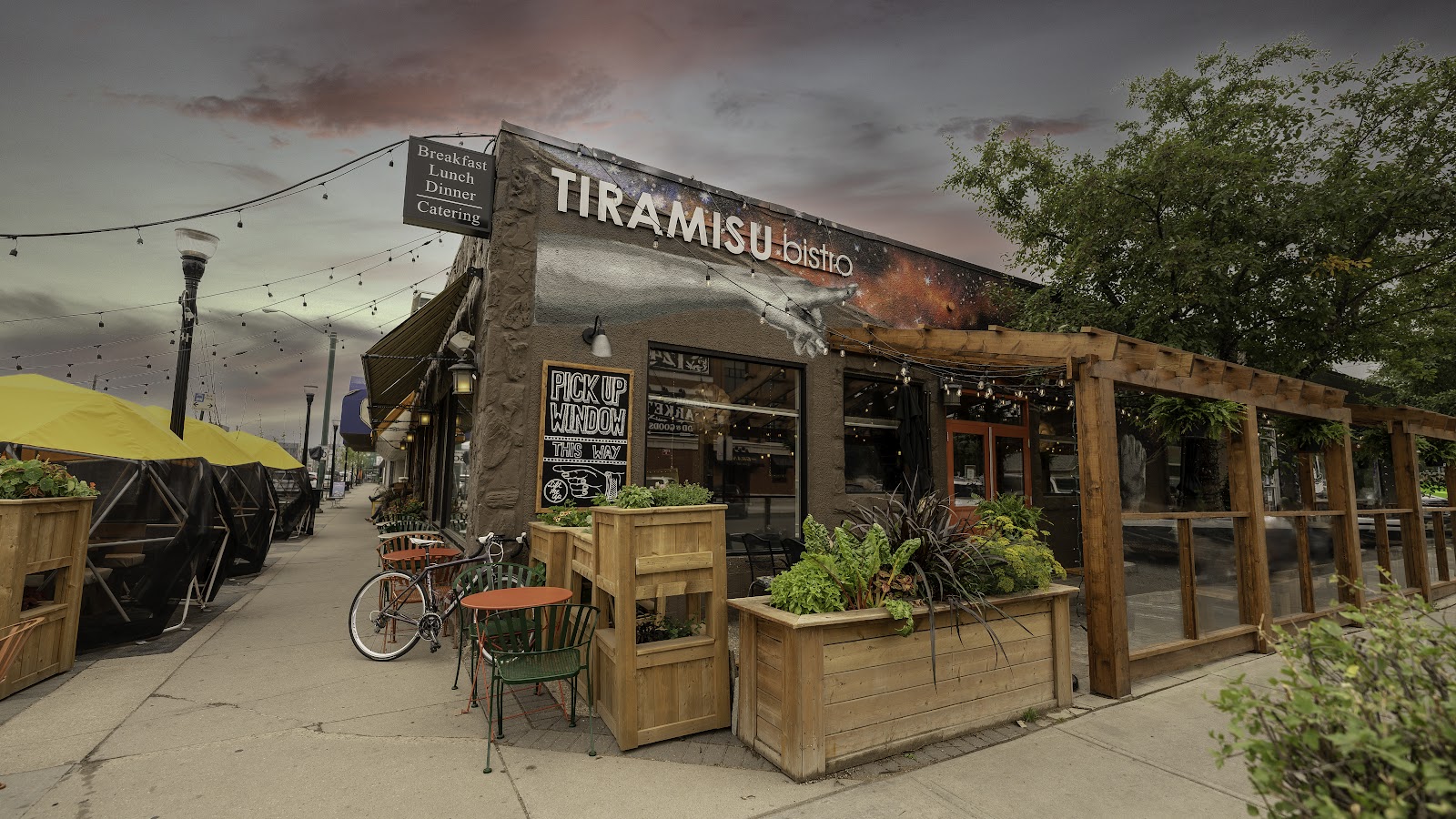 Tiramisu Bistro