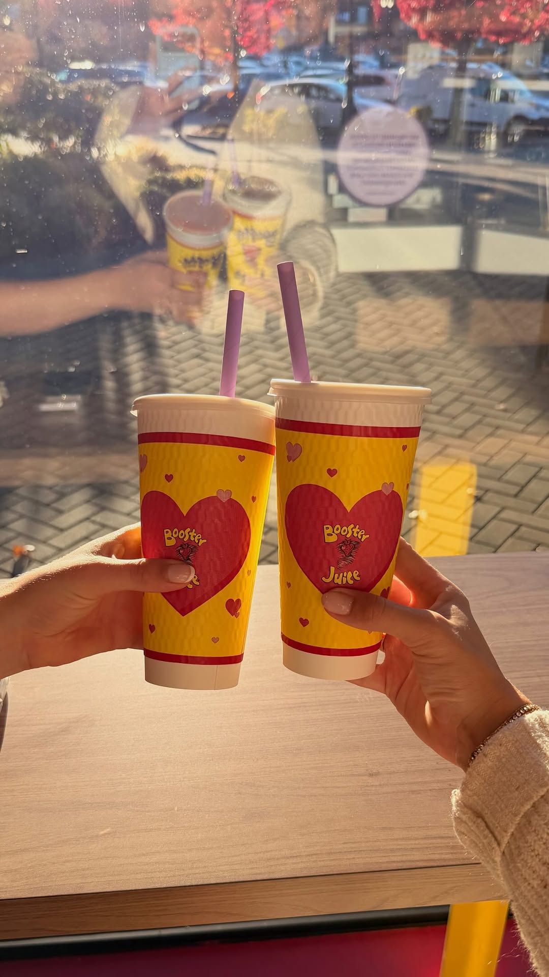 Broadmead friends, listen up!!! We got a @boosterjuice 🙌🏼💛✨ I might to try everything on the menu, but please tell me