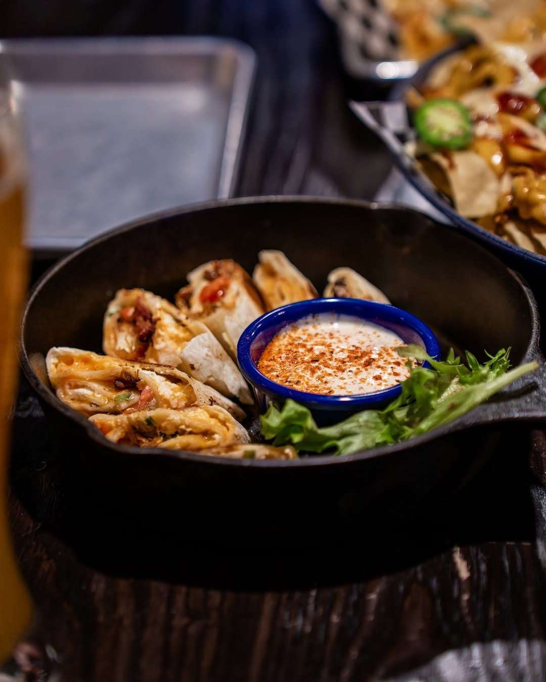 Low and slow is how we cook. It’s also how you should spend your Sunday. We've got half-price apps all day today! 🔥