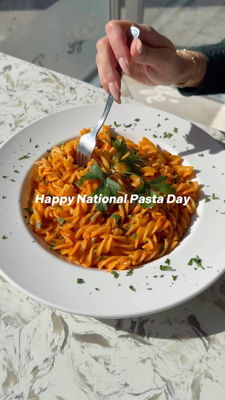Today is the perfect day to gather around the table and enjoy your favourite pasta 🍝 Happy National Pasta Day!