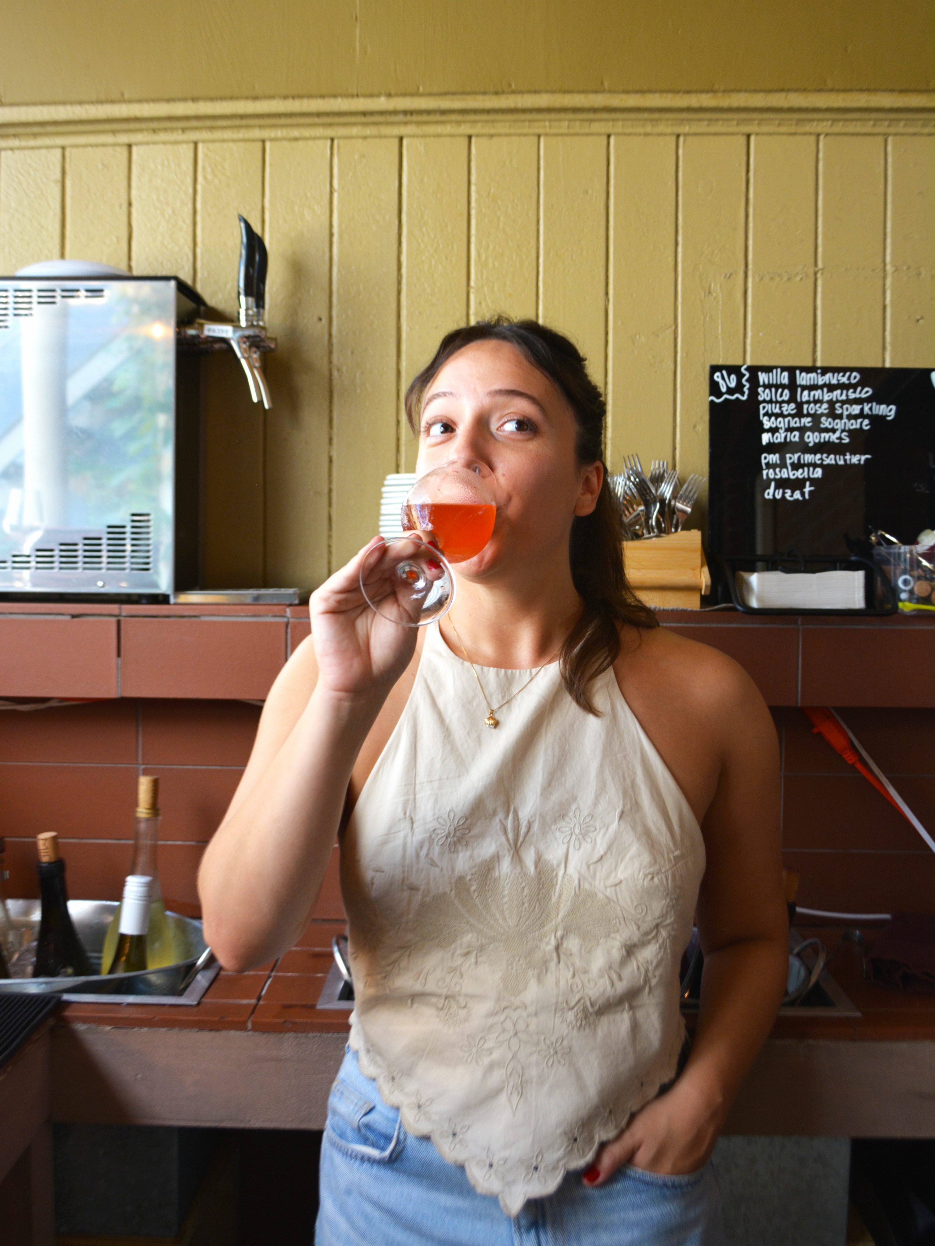 This week in People of GW, meet Ezgi (she/her)! 🍇🎵 Catch her out of the corner of your eye on our Dundas patio, and yo