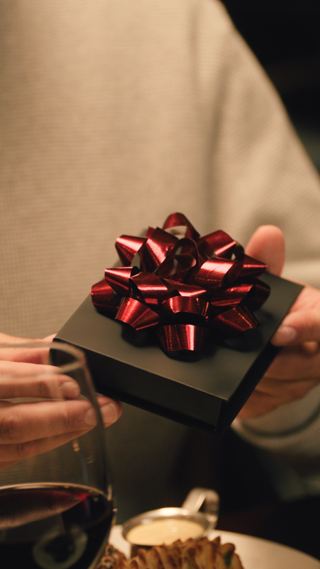 Get ready for the holidays with a gift everyone will love. Receive discounts on bulk purchases of Keg gift cards. Buy no