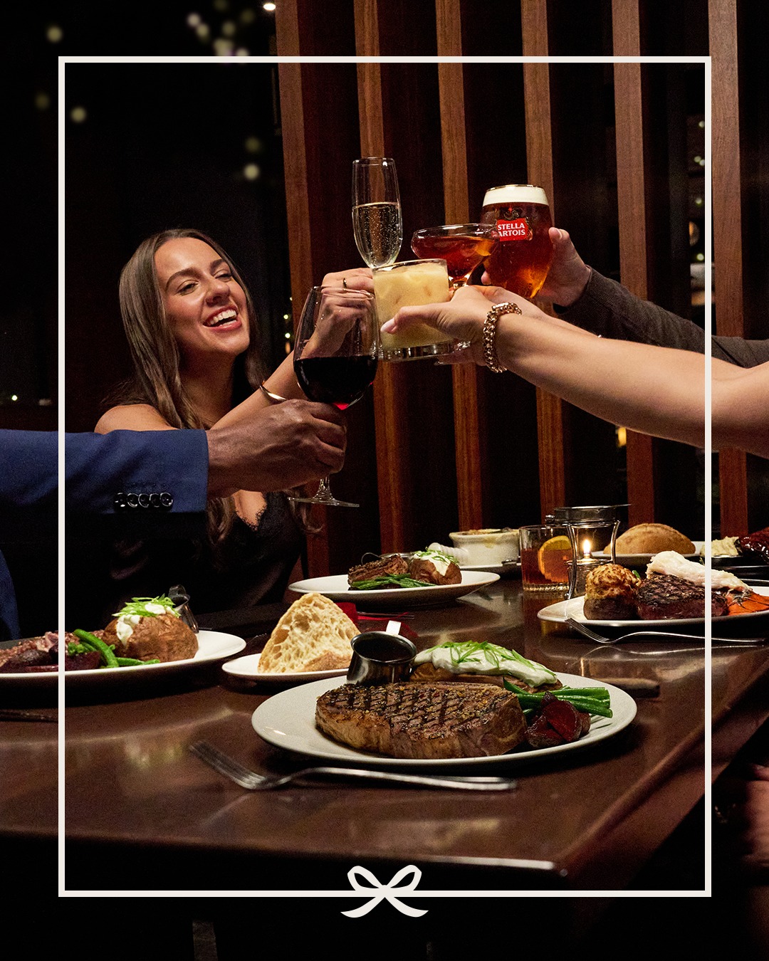 Get ready to curate your holiday event with prix fixe menus, private and semi-private dining areas, and our elevated hos
