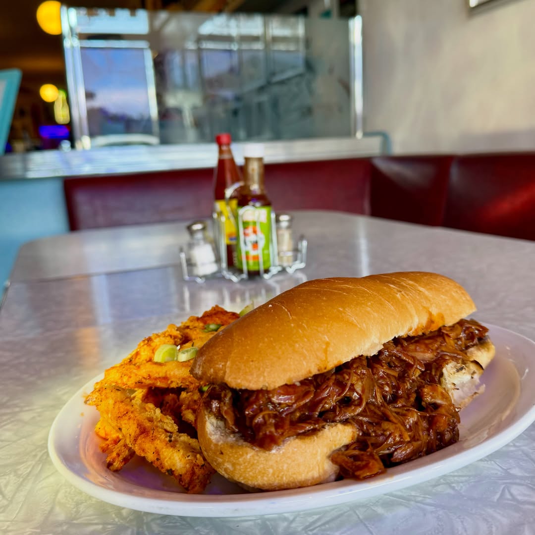 BBQ Rib Po’Boy 🤤🤤🤤