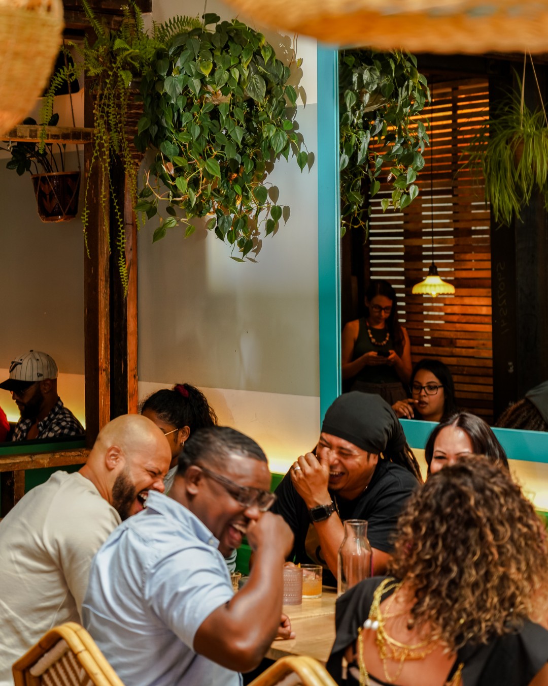 A little island energy, right in the heart of the city. 🌴🔥