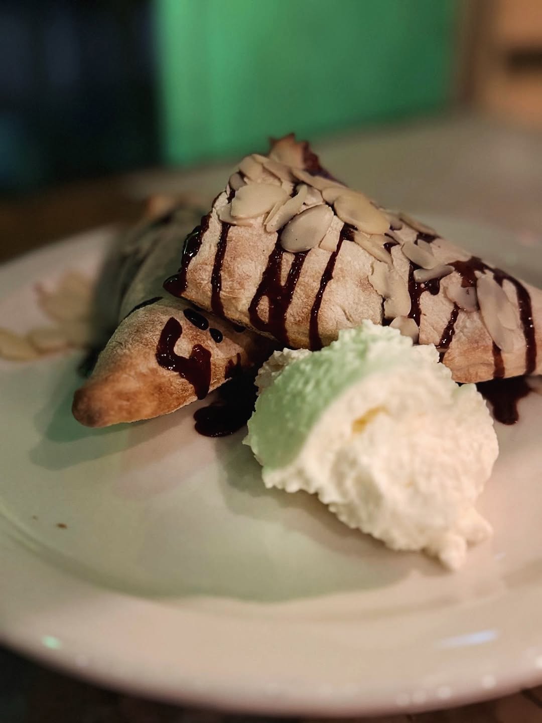 La dolce vita, one bite at a time 🤎