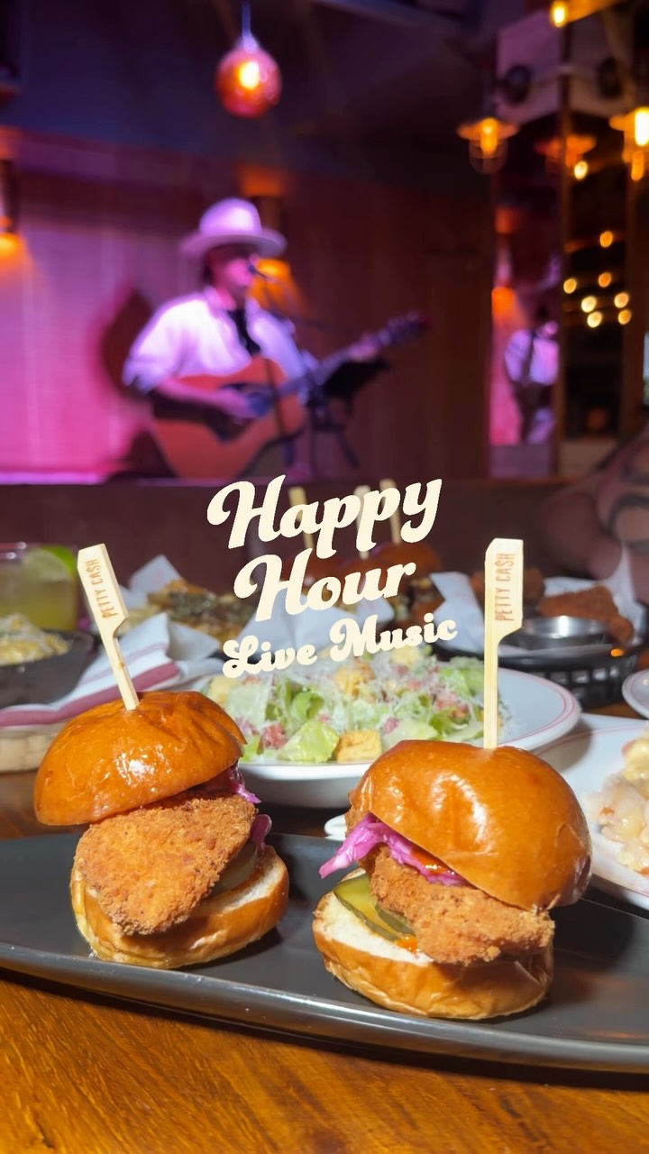 A little happy hour, a little live music, a lot of reasons to stay. 🍸