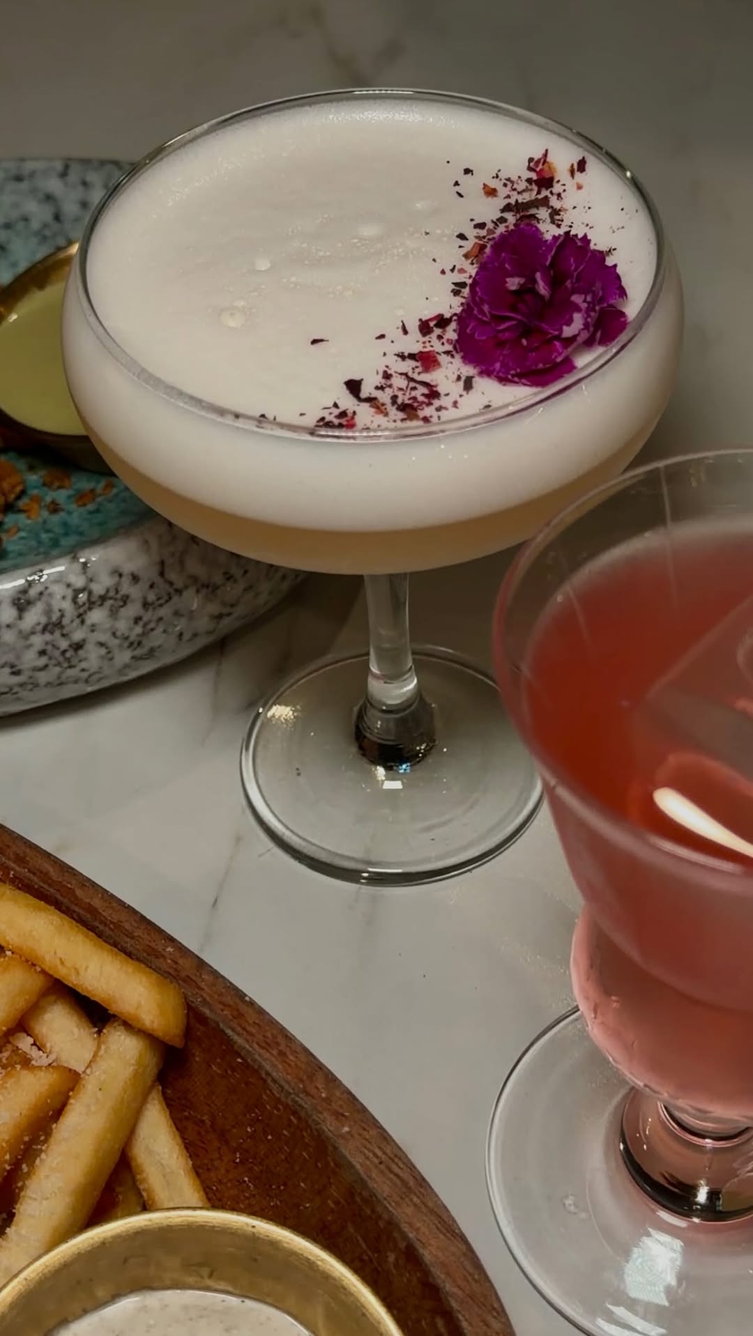Save this spot for your next cocktail night in Toronto 🍸✨