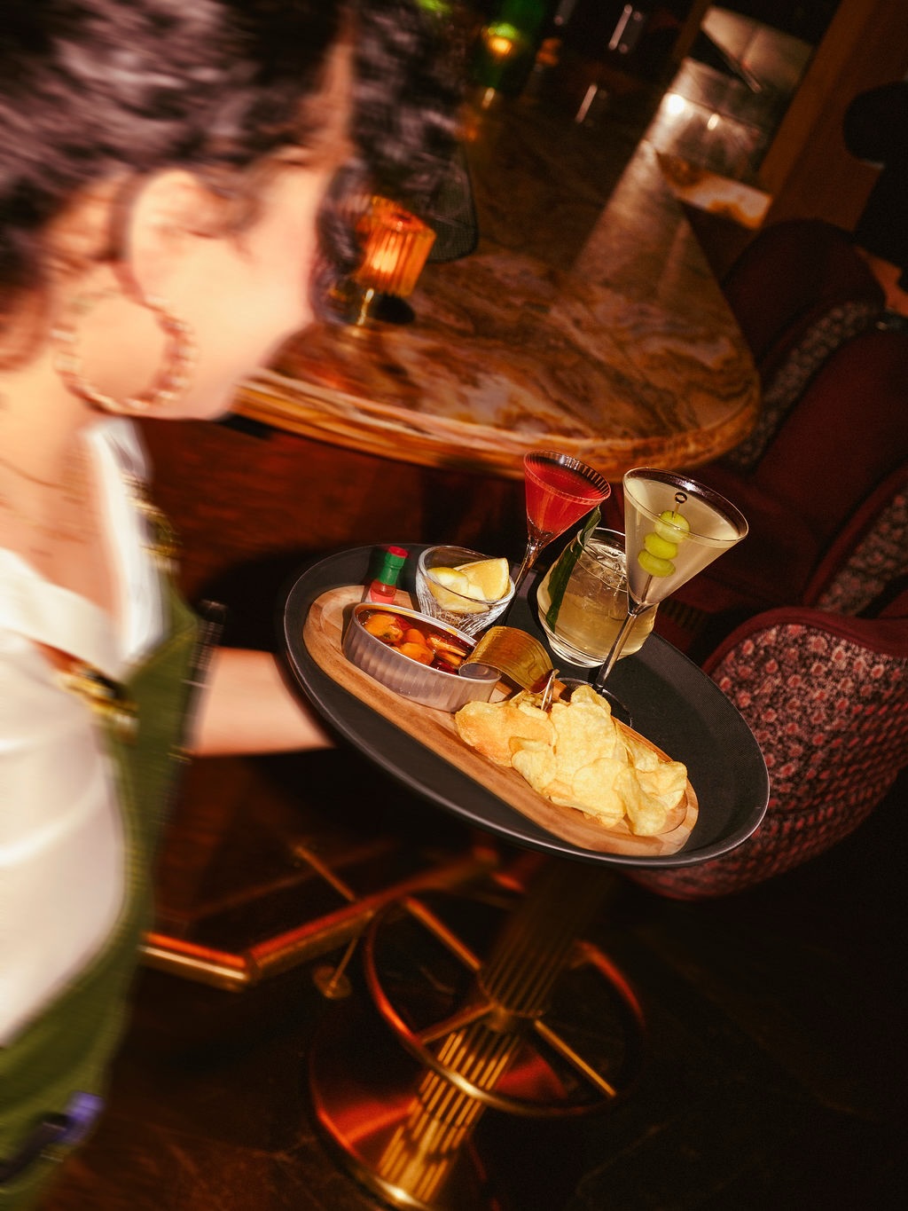 Some cravings can’t be explained. Step below street level and let us satiate you 🍸